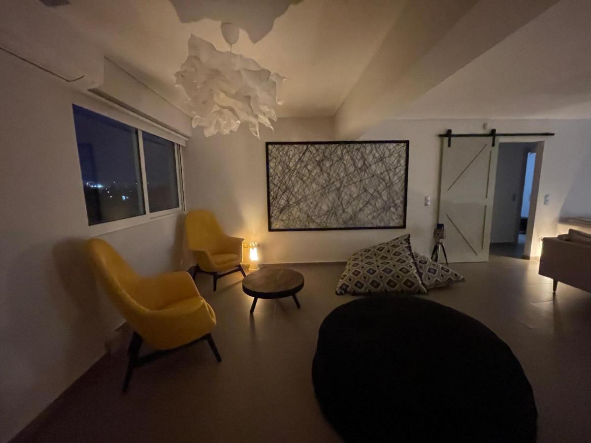 Acropolis View Apartment เอเธนส์ ภายนอก รูปภาพ