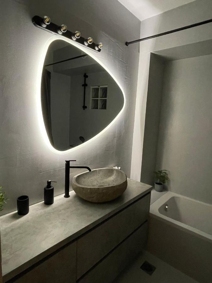 Acropolis View Apartment เอเธนส์ ภายนอก รูปภาพ